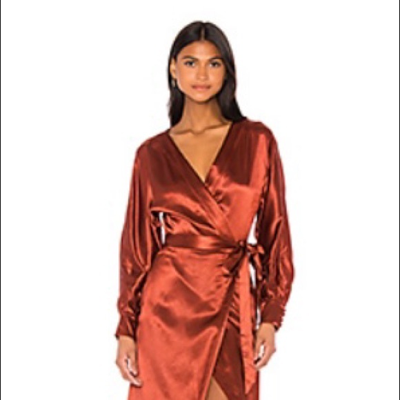 Elegant silk copper colored stunner. - Picture 2 of 2